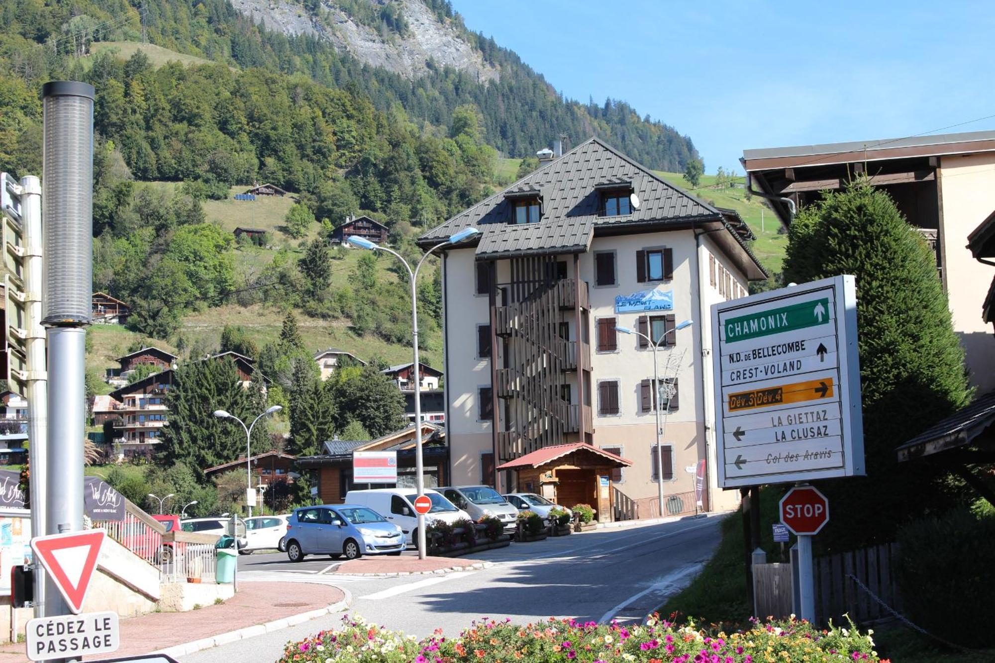 Hotel Le Montblanc Флюме Екстериор снимка