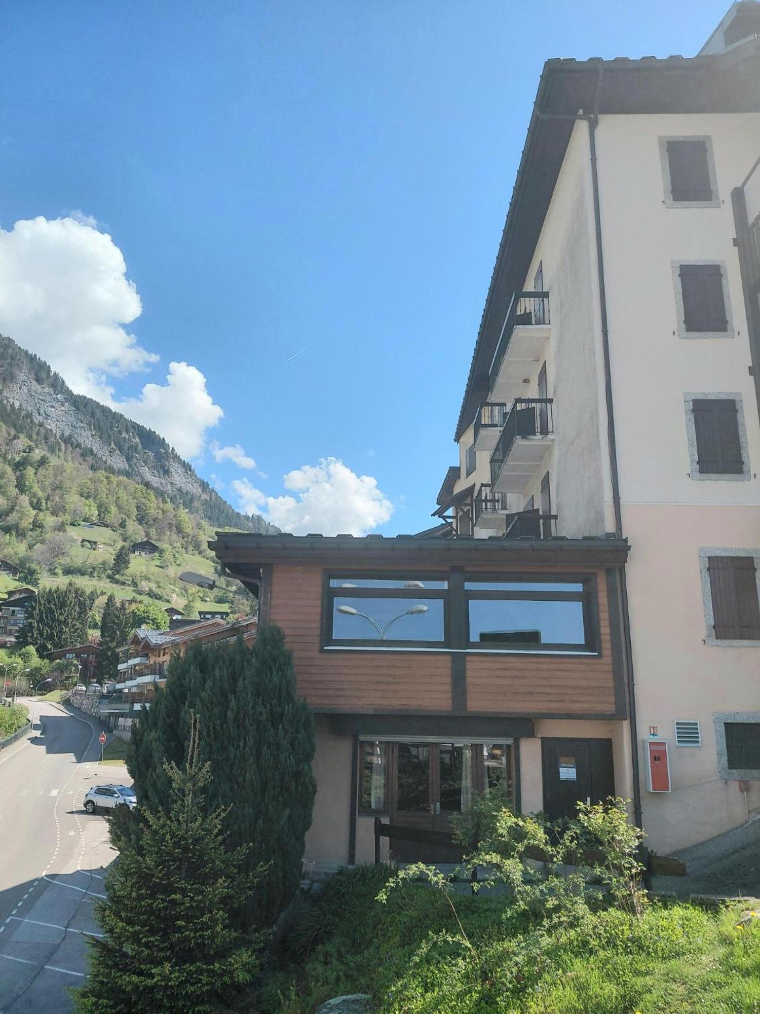 Hotel Le Montblanc Флюме Екстериор снимка